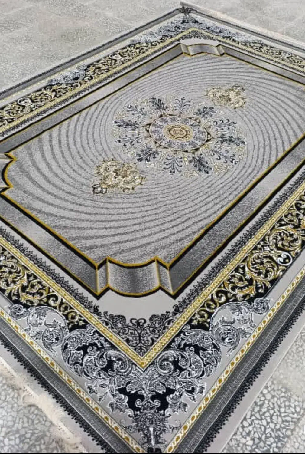 (فرش اقتصادی) ویژه کسانی که نمیخوام زیاد هزینه کنن|فرش|خمینیشهر, |دیوار