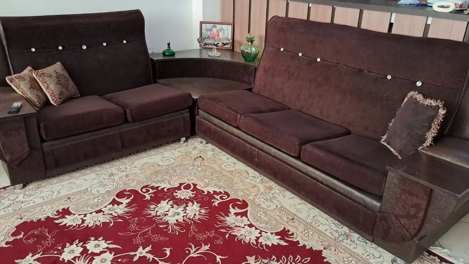 مبل ال راحتی|مبلمان خانگی و میز عسلی|مشهد, چهارچشمه|دیوار