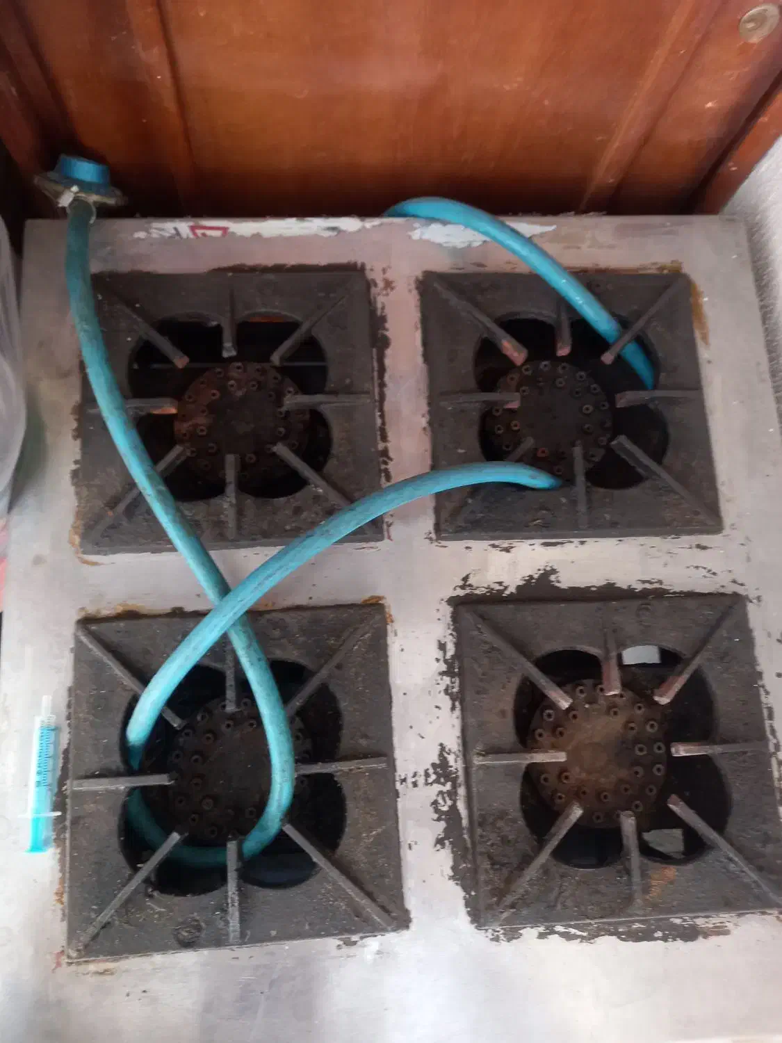 گاز ۴ شعله املتی|اجاق گاز و لوازم برقی پخت‌وپز|آران و بیدگل, |دیوار