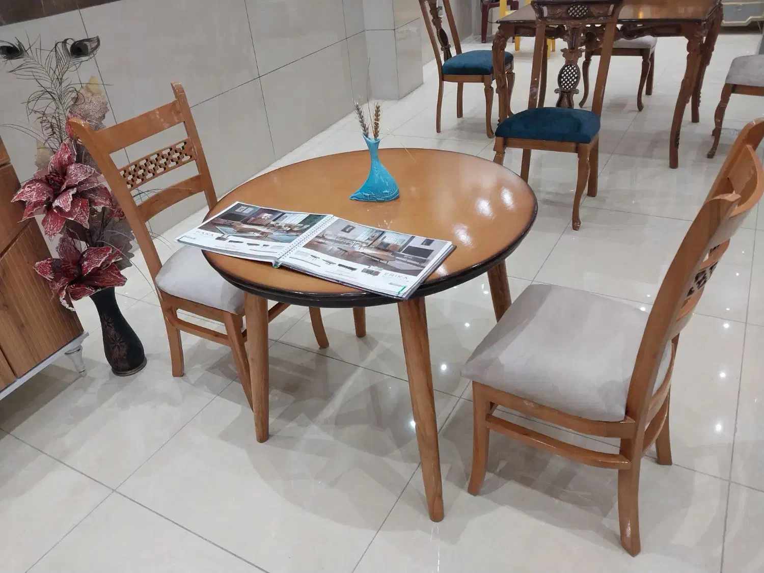 میز ناهارخوری+۲صندلی|میز و صندلی غذاخوری|خمینی‌شهر, |دیوار