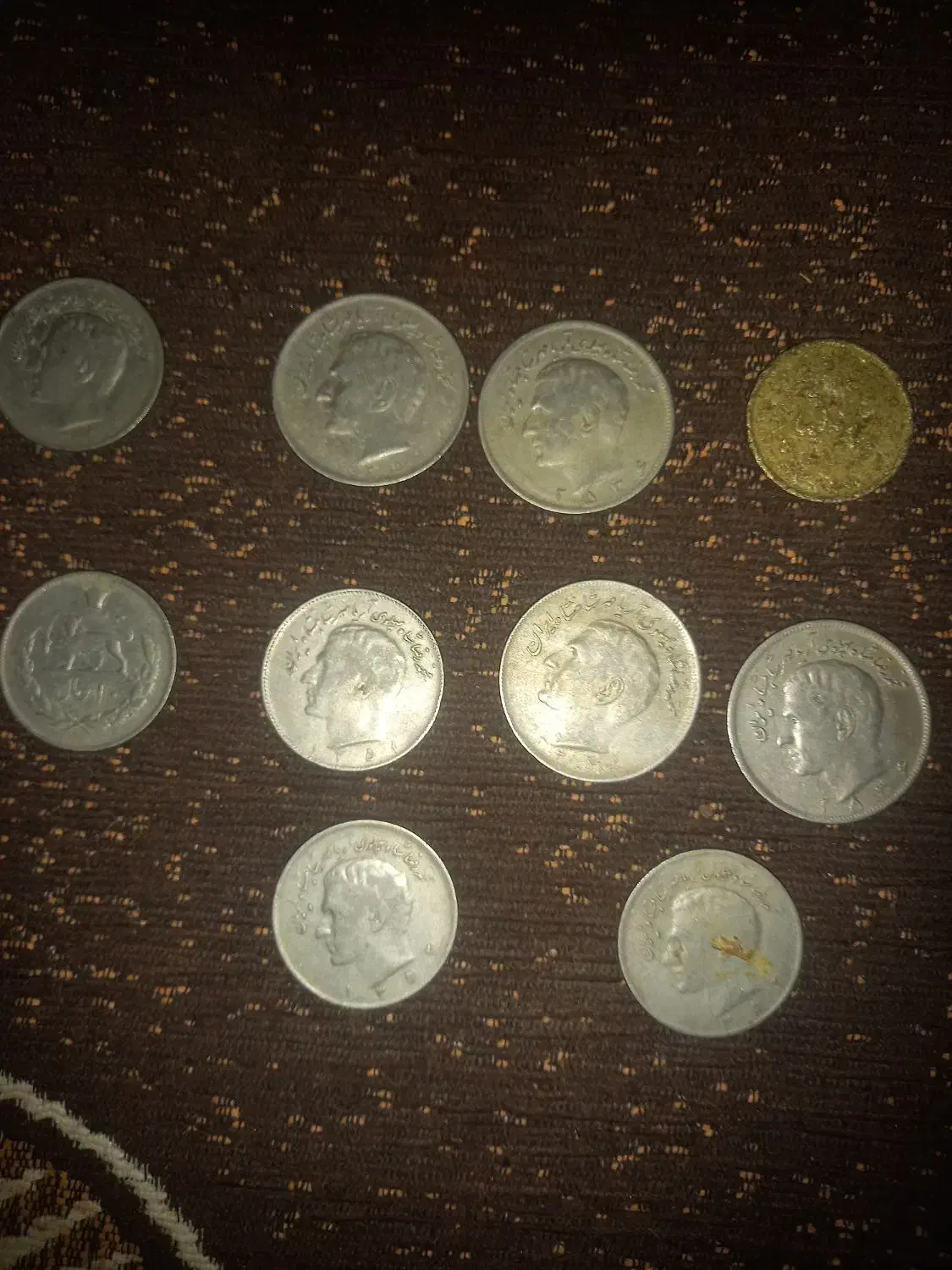 سکه ۱۰ریالی ۲۰ ریالی|کلکسیون سکه، تمبر، اسکناس|گنبکی, |دیوار