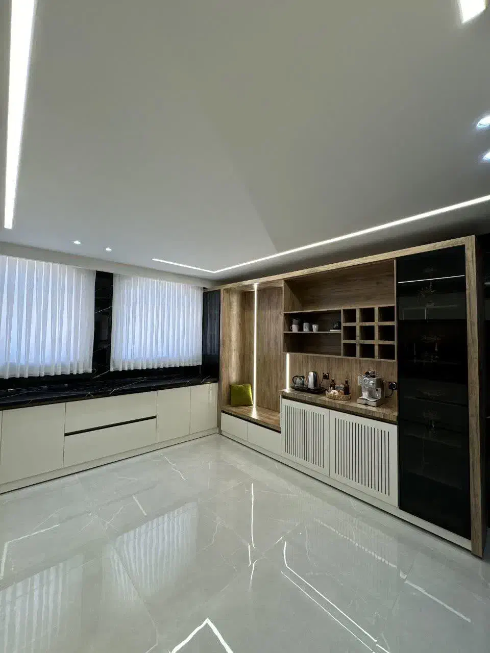 کمک نصب کابینت|استخدام صنعتی، فنی، مهندسی|یزد, |دیوار