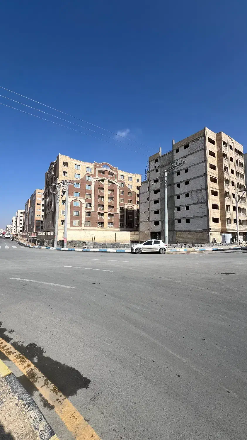 ۷۴ متر-نما رومی-۹ دی|پیش‌فروش املاک|شاهین‌شهر, خانه کارگر|دیوار