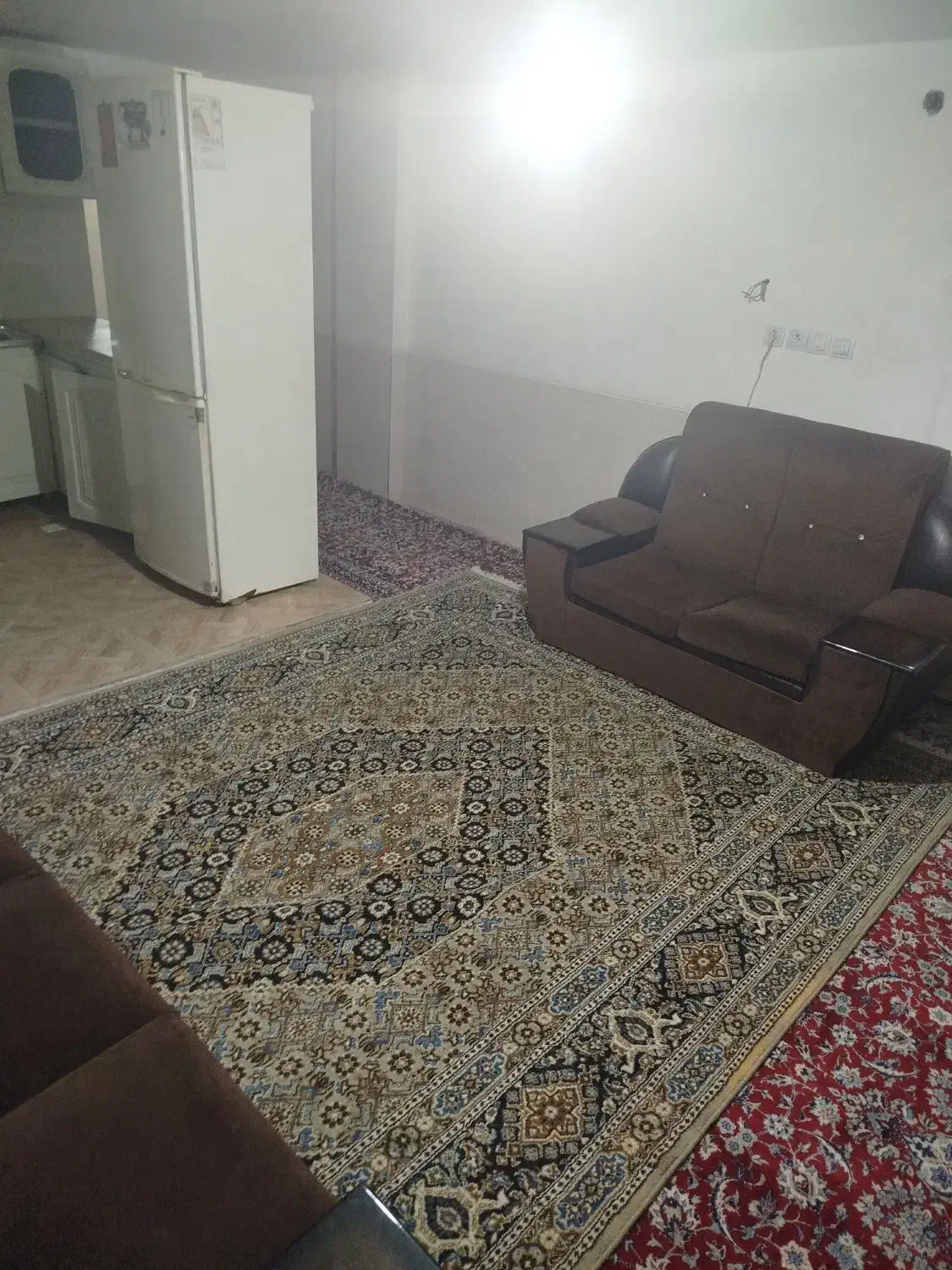 منزل مبله|اجارهٔ کوتاه‌مدت آپارتمان و سوئیت|شیراز, شهرک ولیعصر|دیوار