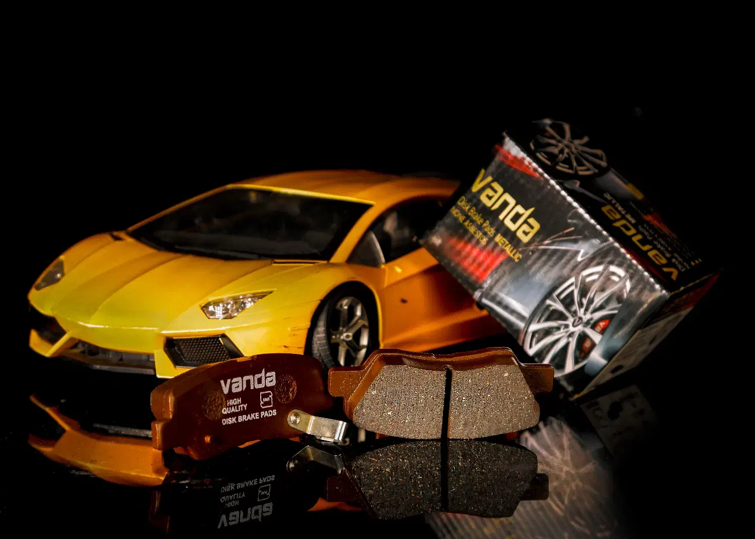 استخدام راننده (شرکت لوازم یدکی خودرو)|استخدام حمل و نقل|تهران, نارمک|دیوار