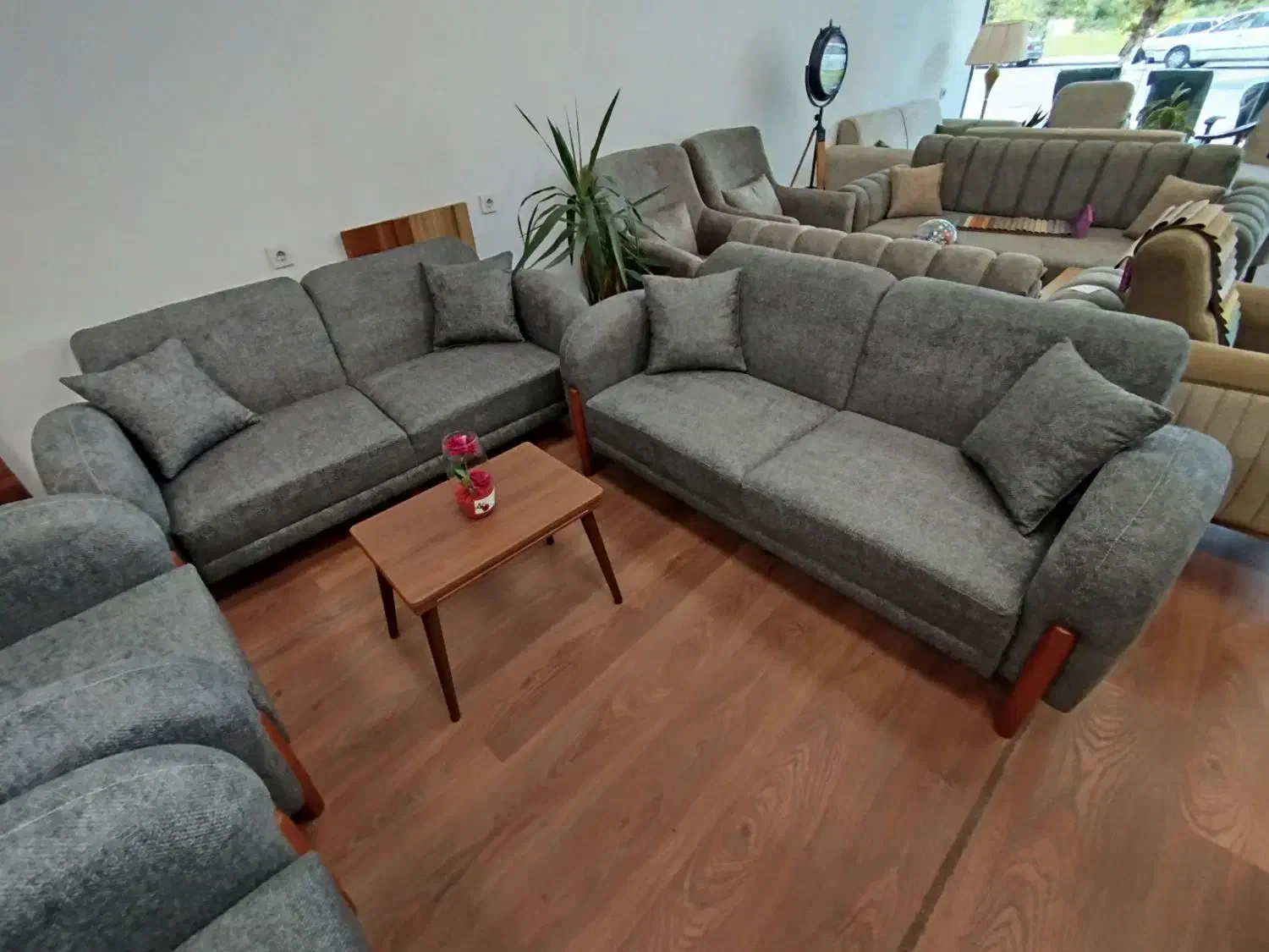 مبلمان شفت|مبلمان خانگی و میز عسلی|شفت, |دیوار