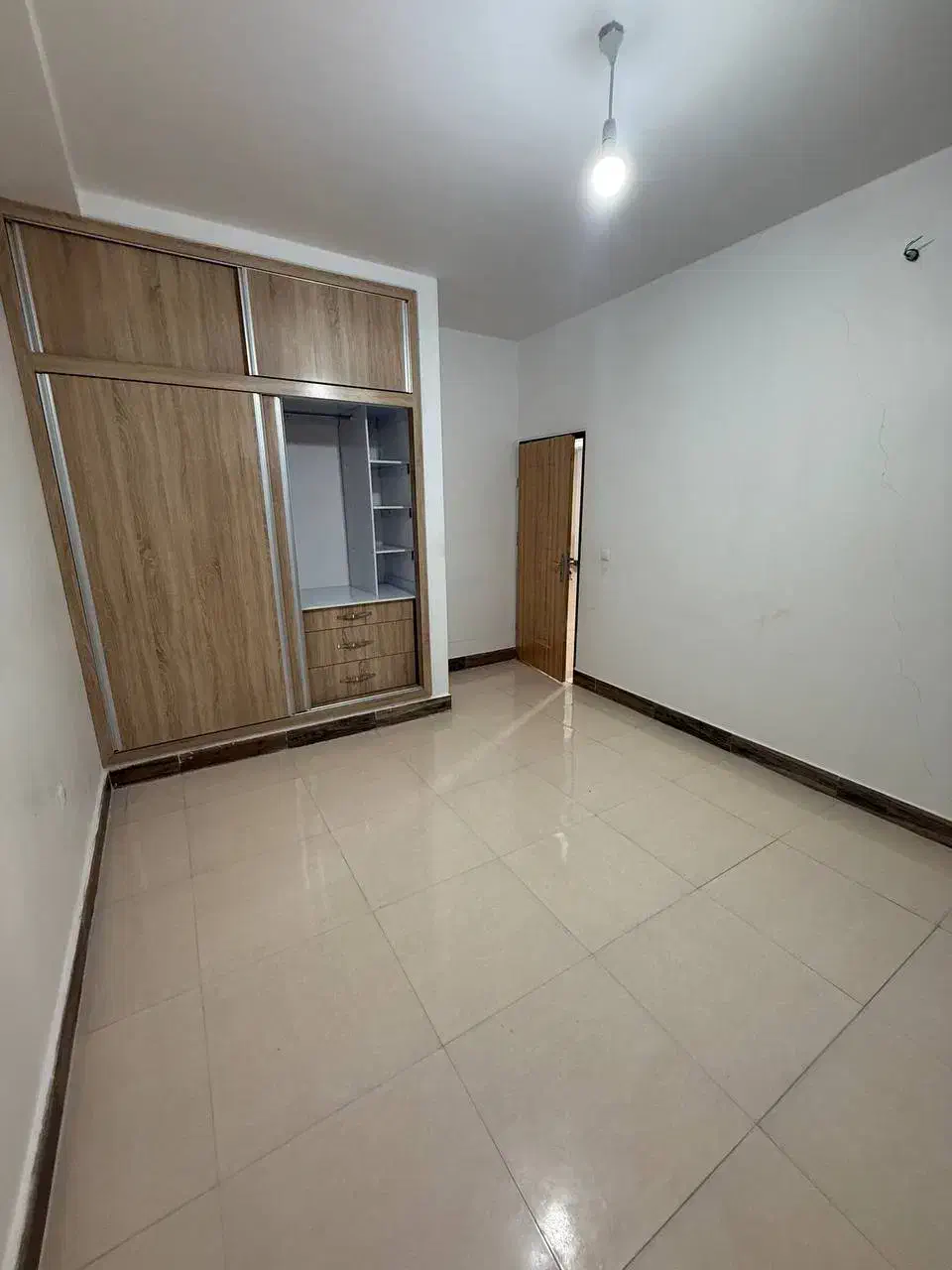 گلشهر،140متر،3خواب،جنوبی طبقه اول|اجارهٔ آپارتمان|زنجان, |دیوار