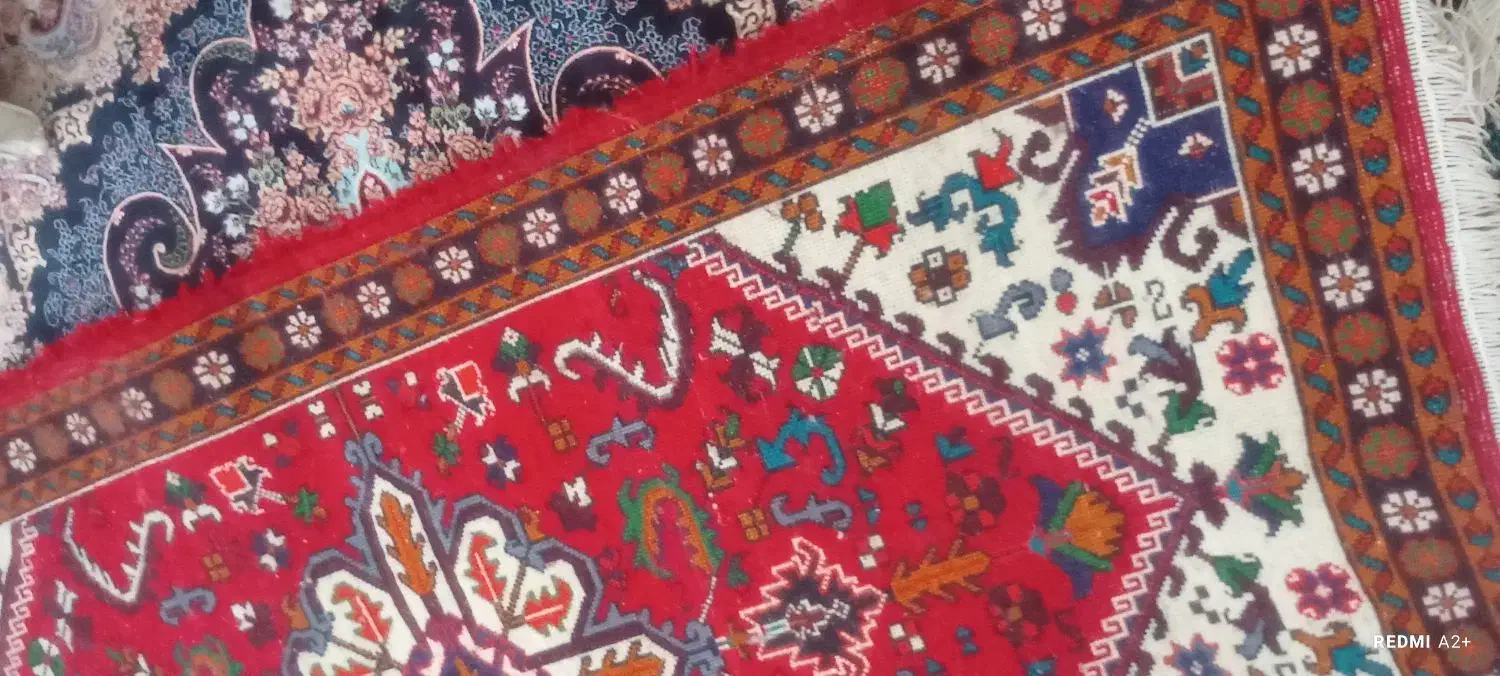 چهار جفت فرش یک متر در دومتر|فرش|تبریز, |دیوار