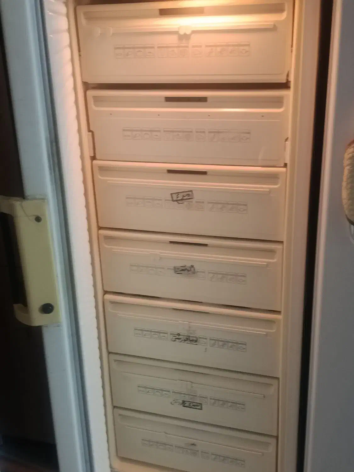 یخچال فریزر|یخچال و فریزر|بروجرد, |دیوار