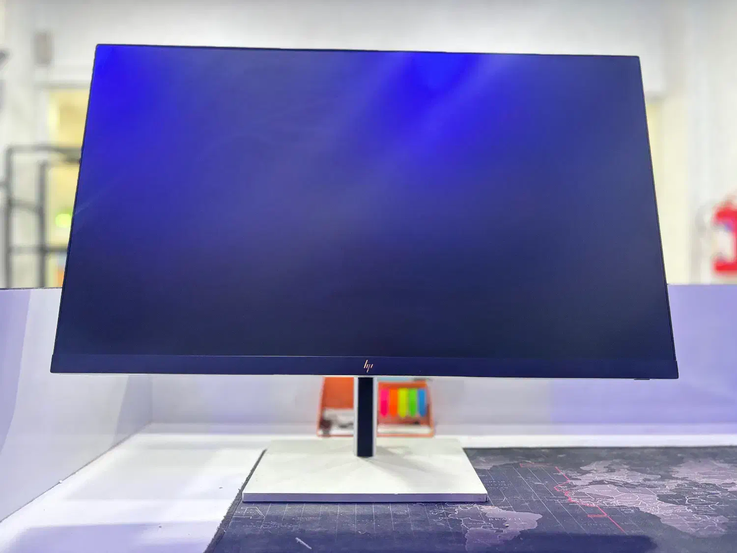 مانیتور استوک ۲۷ اینچ HP E27 G5|قطعات و لوازم جانبی رایانه|شیراز, ملاصدرا|دیوار