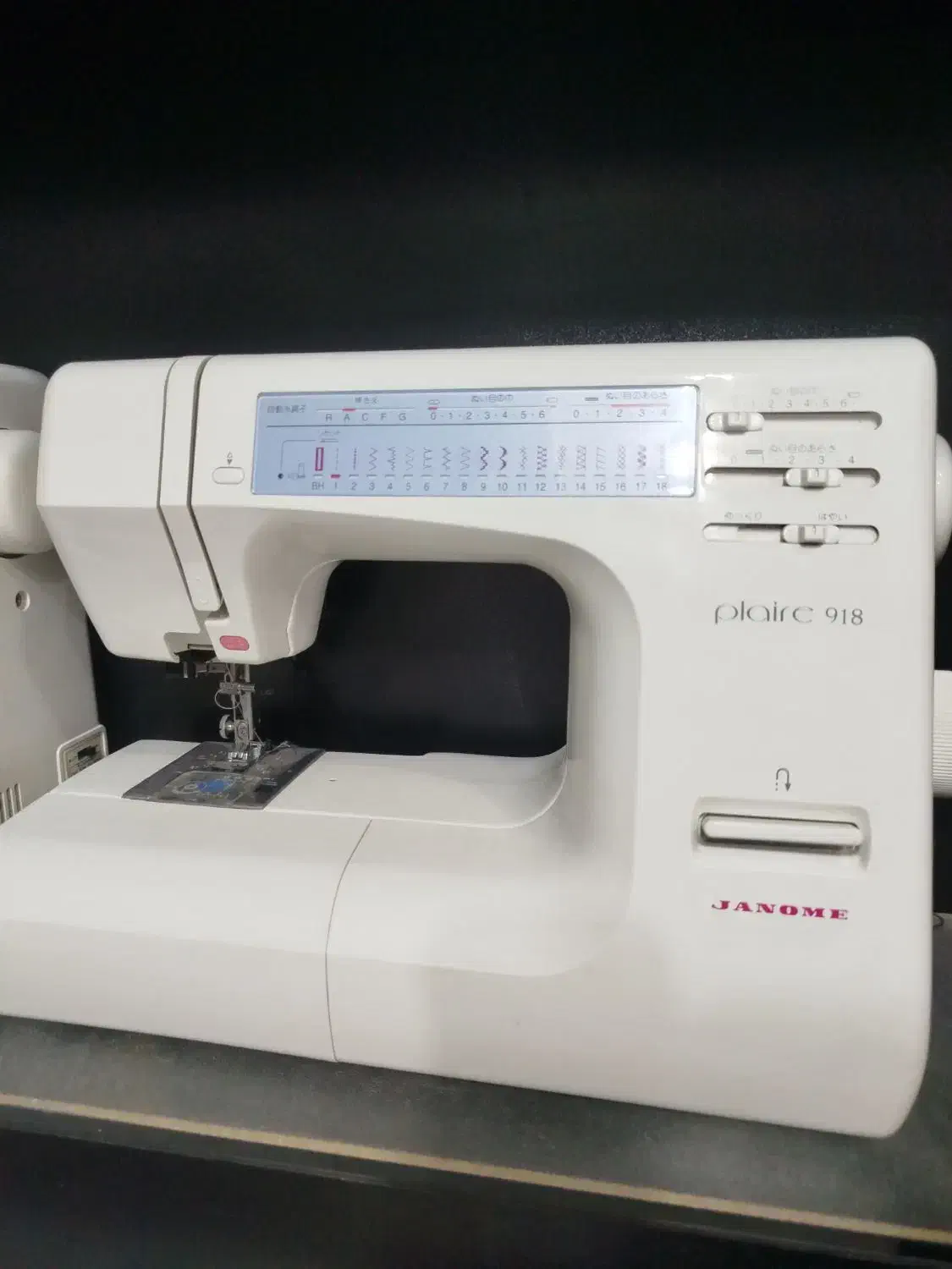 چرخ خیاطی ژانومه کیفت عالی قیمت عالی|چرخ خیاطی و ریسندگی|خورموج, |دیوار