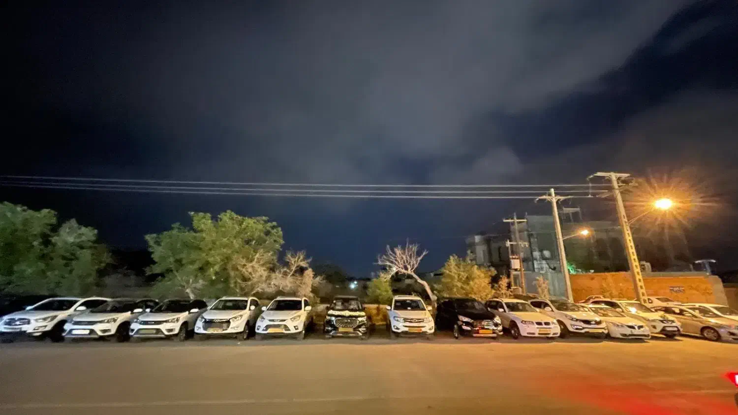 اجاره ی انواع ماشین عروس با راننده خانم یا آقا|خودرو اجارهای|مشهد, کلاهدوز|دیوار