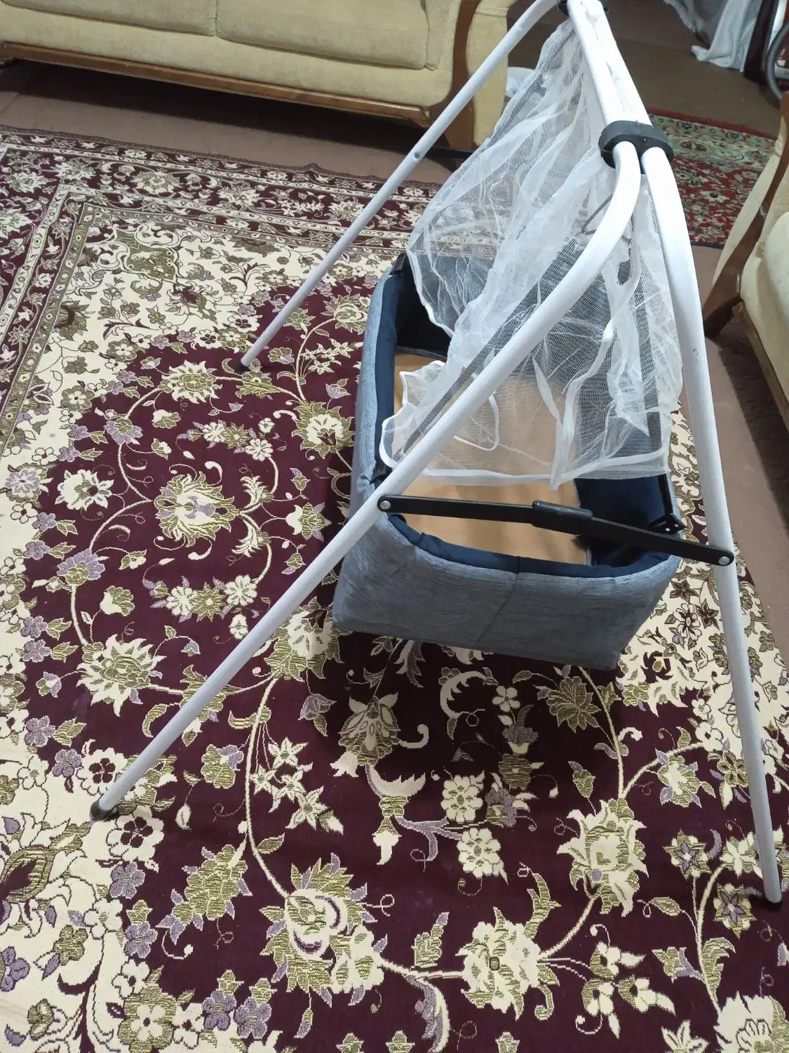 گهواره|تخت و صندلی بچه|مشگین شهر, |دیوار