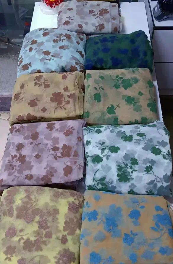 پارچه|لباس|بانه, |دیوار