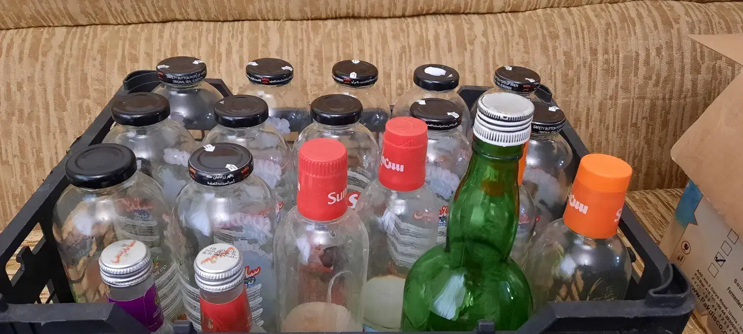 ۳۱ عدد بطری شیشه دار تمیز و شسته شده|ظروف نگهدارنده، پلاستیکی، یکبارمصرف|اردبیل, |دیوار