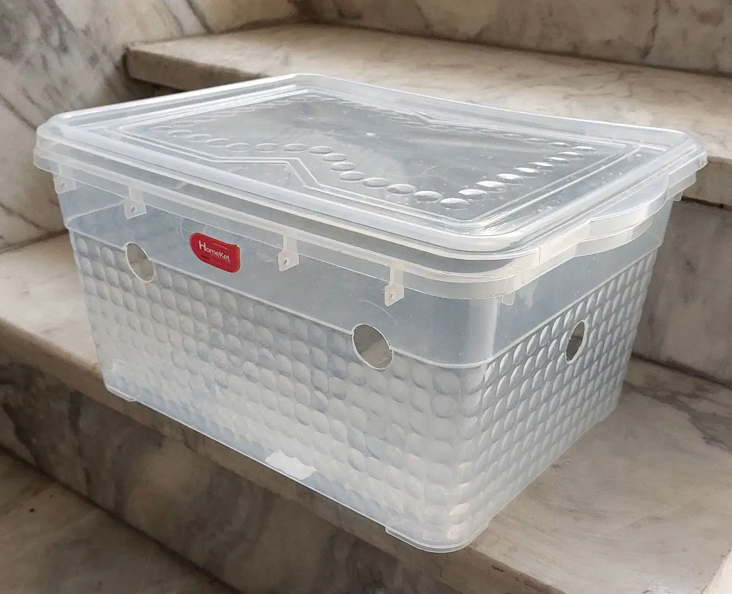 جا نونی نانی بزرگ|ظروف نگهدارنده، پلاستیکی، یک‌بارمصرف|قدس, شهر‌قدس|دیوار