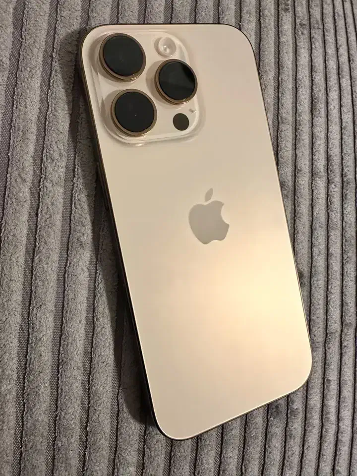 آیفون 16 پرو 256 گیگ در حد|موبایل|قم, زنبیل آباد|دیوار