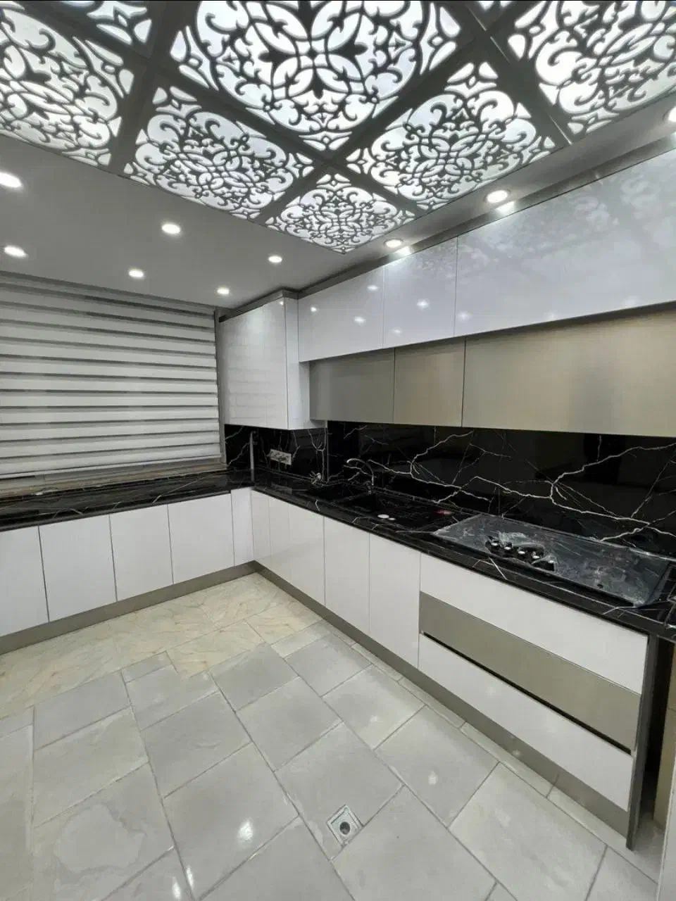 مسکن مهر خوش نقشه/ ۸۵ متری|فروش آپارتمان|هشتگرد, شهرک آپادانا|دیوار