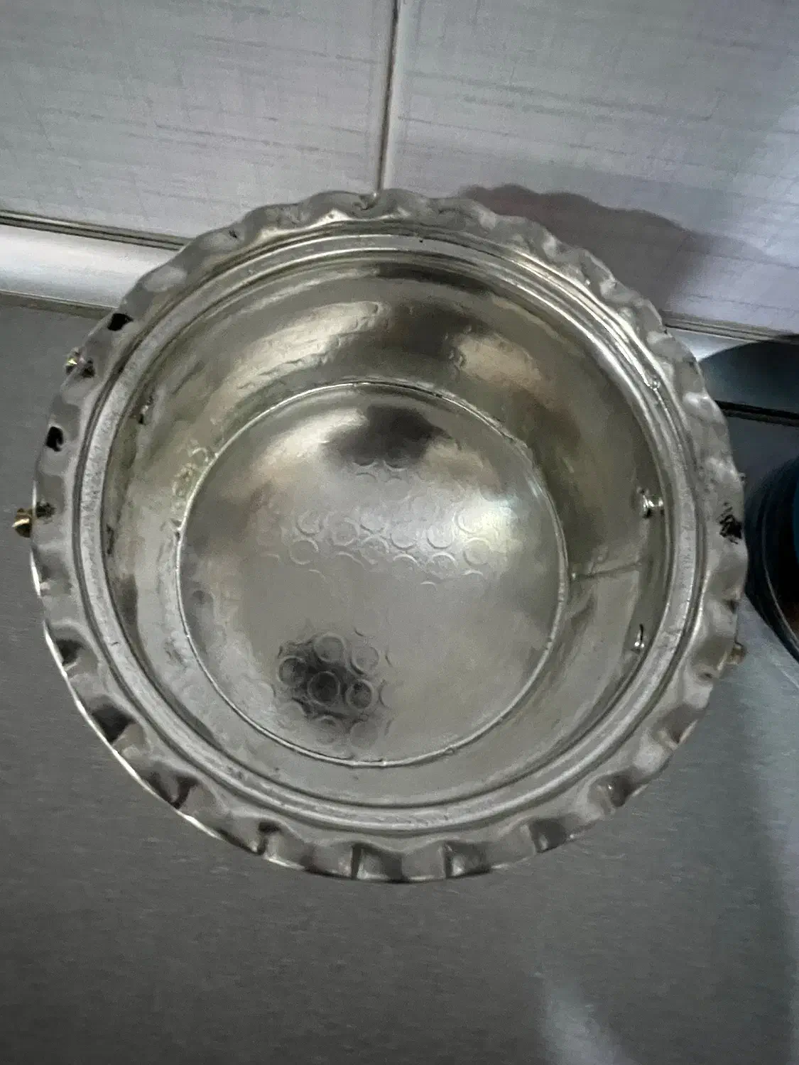 قابلمه مسی|ظروف پختوپز|مشهد, زمانه|دیوار