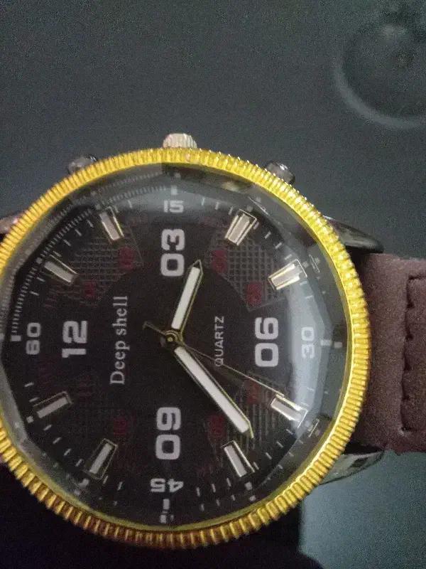 ساعت|ساعت|قیامدشت - خاورشهر, |دیوار