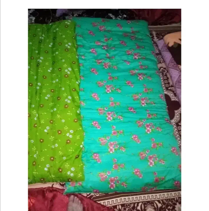 3دست لحاف تشک نوزیرقیمت|رختخواب، بالش، پتو|اردبیل, |دیوار