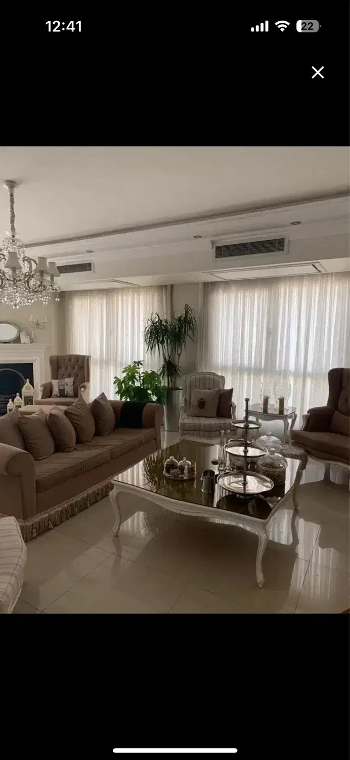 ۹۵مترفول امکانات/نور و نقشه عالی/حوالی مترو صادقیه