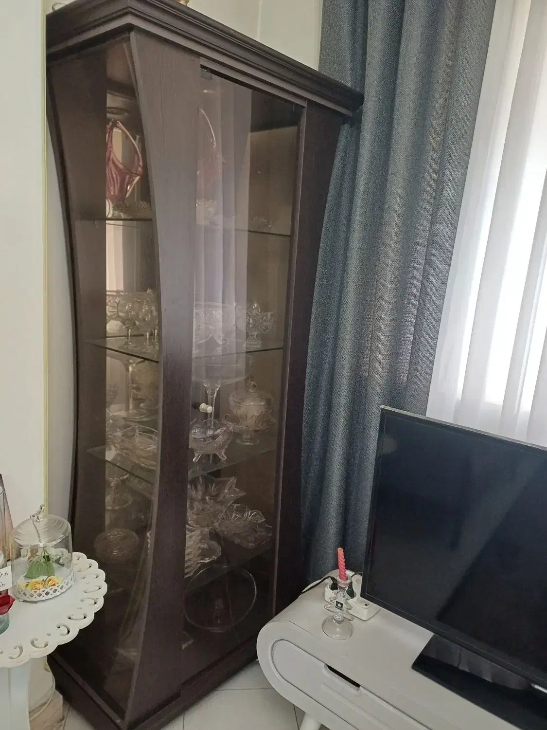 بوفه شیک وسالم|بوفه، ویترین، کنسول|رشت, رشتیان|دیوار