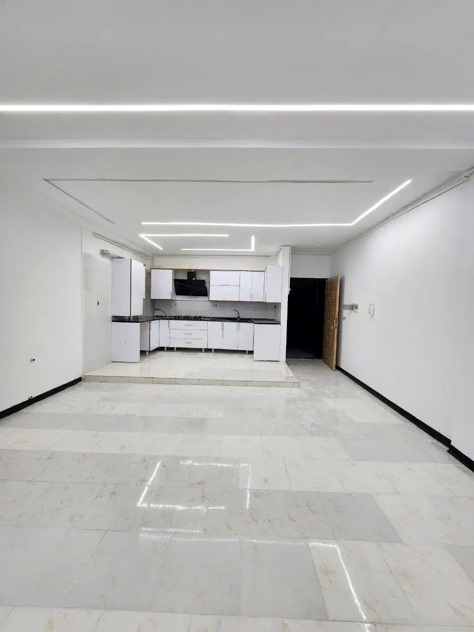 آپارتمان ۸۷متری/فول قیمت کاسبی در شهرجدید|فروش آپارتمان|هشتگرد, شهرک پامچال|دیوار