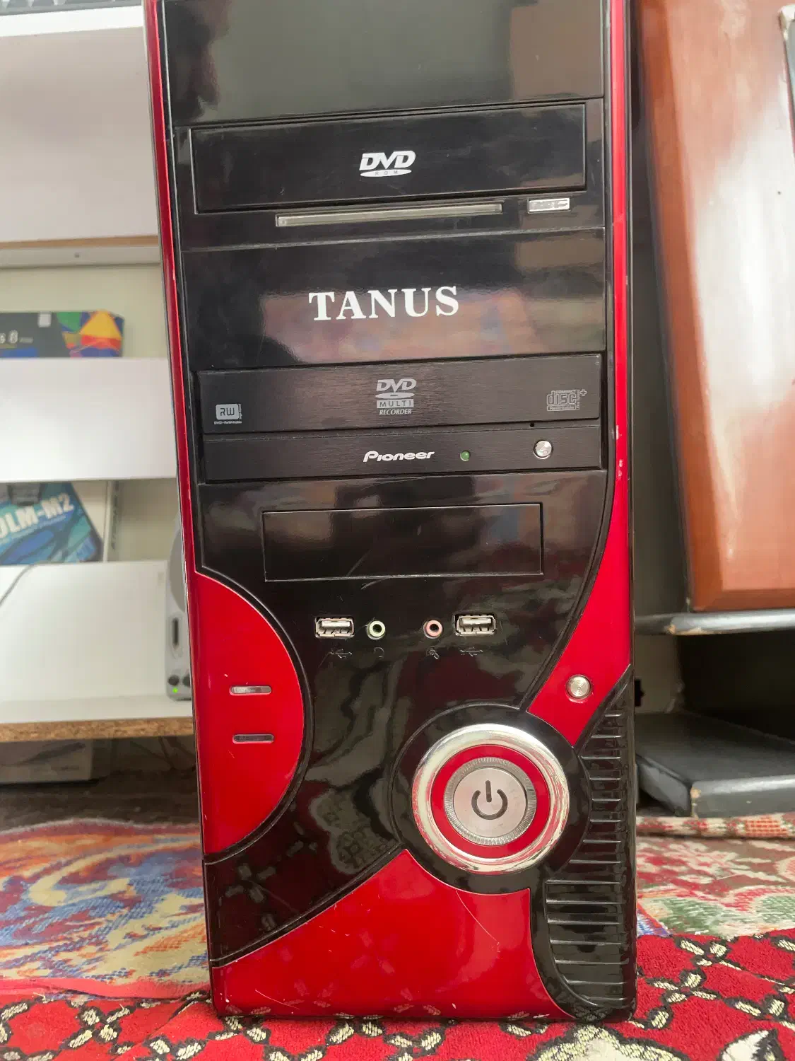 لپ تاپ اچ پی و قاب کیس تمیز|رایانه همراه|مشهد, طلاب|دیوار