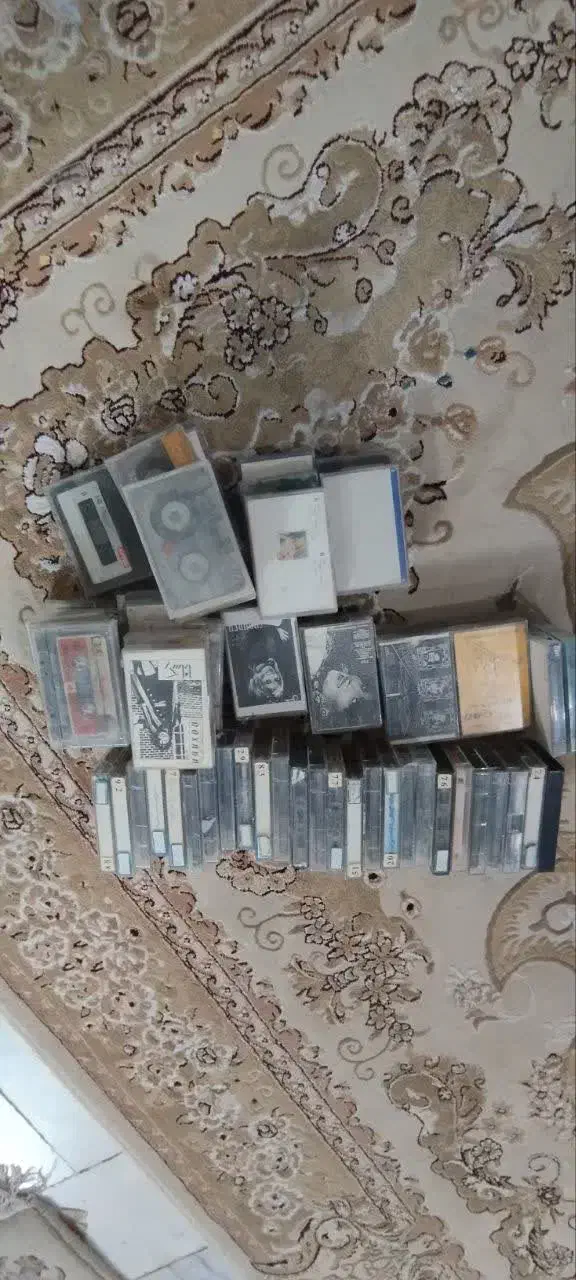 نوار کاست  قدیمی|کلکسیون اشیاء عتیقه|مشهد, احمدآباد|دیوار