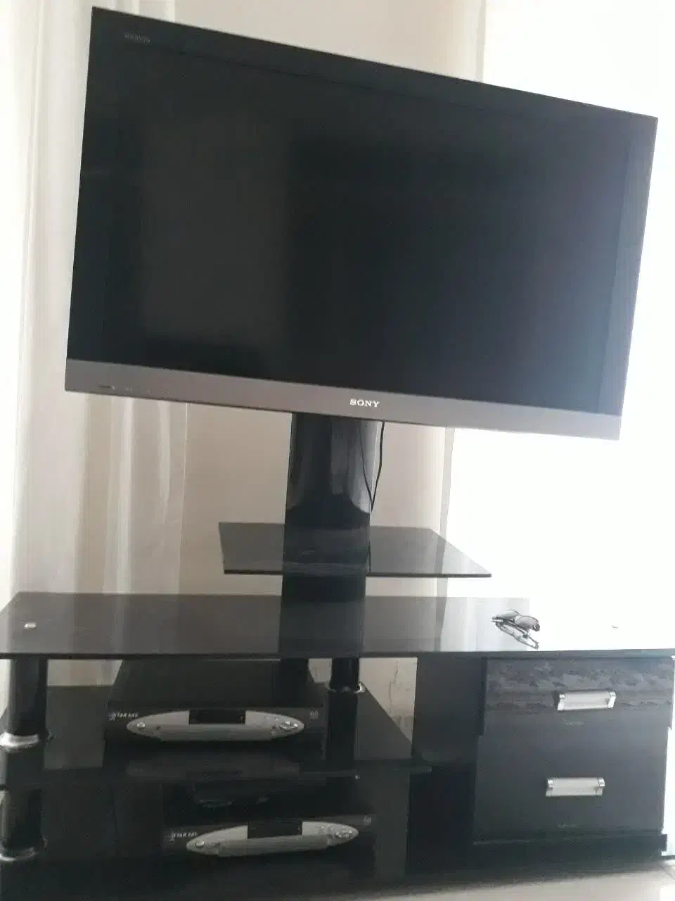 تلویزیون|تلویزیون و پروژکتور|اصفهان, دستگرده|دیوار