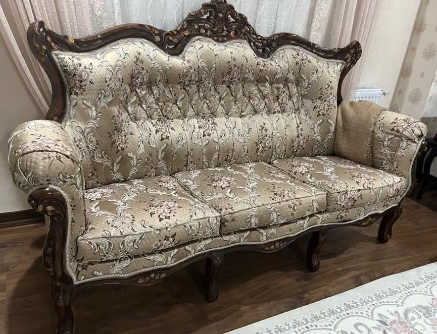 مبل کلاسیک|مبلمان خانگی و میز عسلی|بوئین زهرا, |دیوار