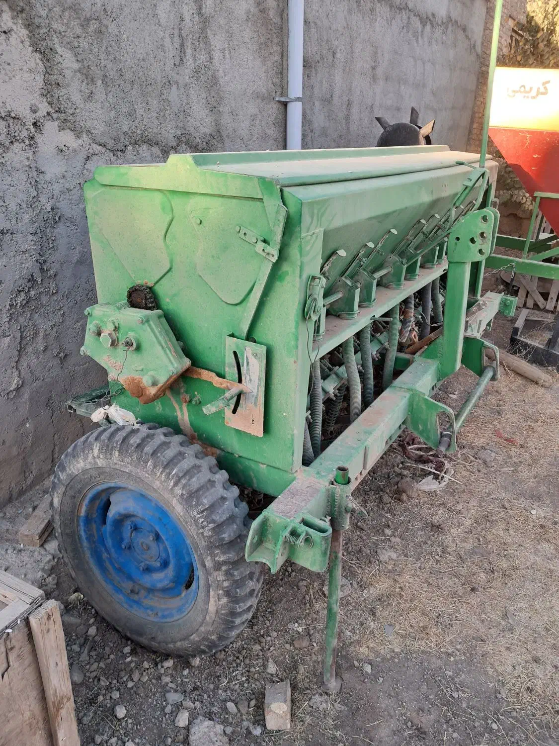 ردیفکاردومخزنه|قطعات یدکی و لوازم جانبی|قروه, |دیوار