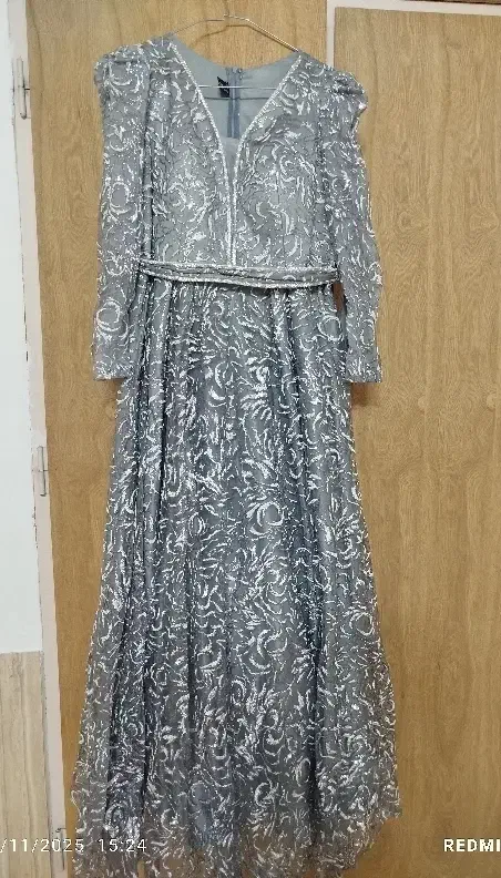 لباس مجلسی زنانه|لباس|سبزوار, هویزه|دیوار