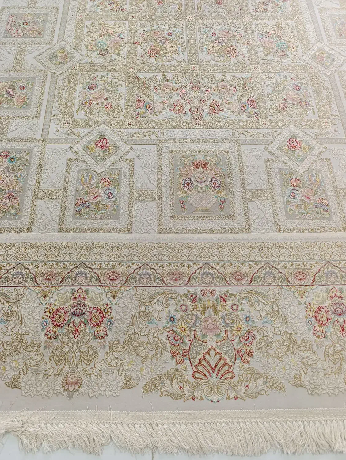 فرش 1200شانه تراکم 3600|فرش|اصفهان, ارغوانیه|دیوار