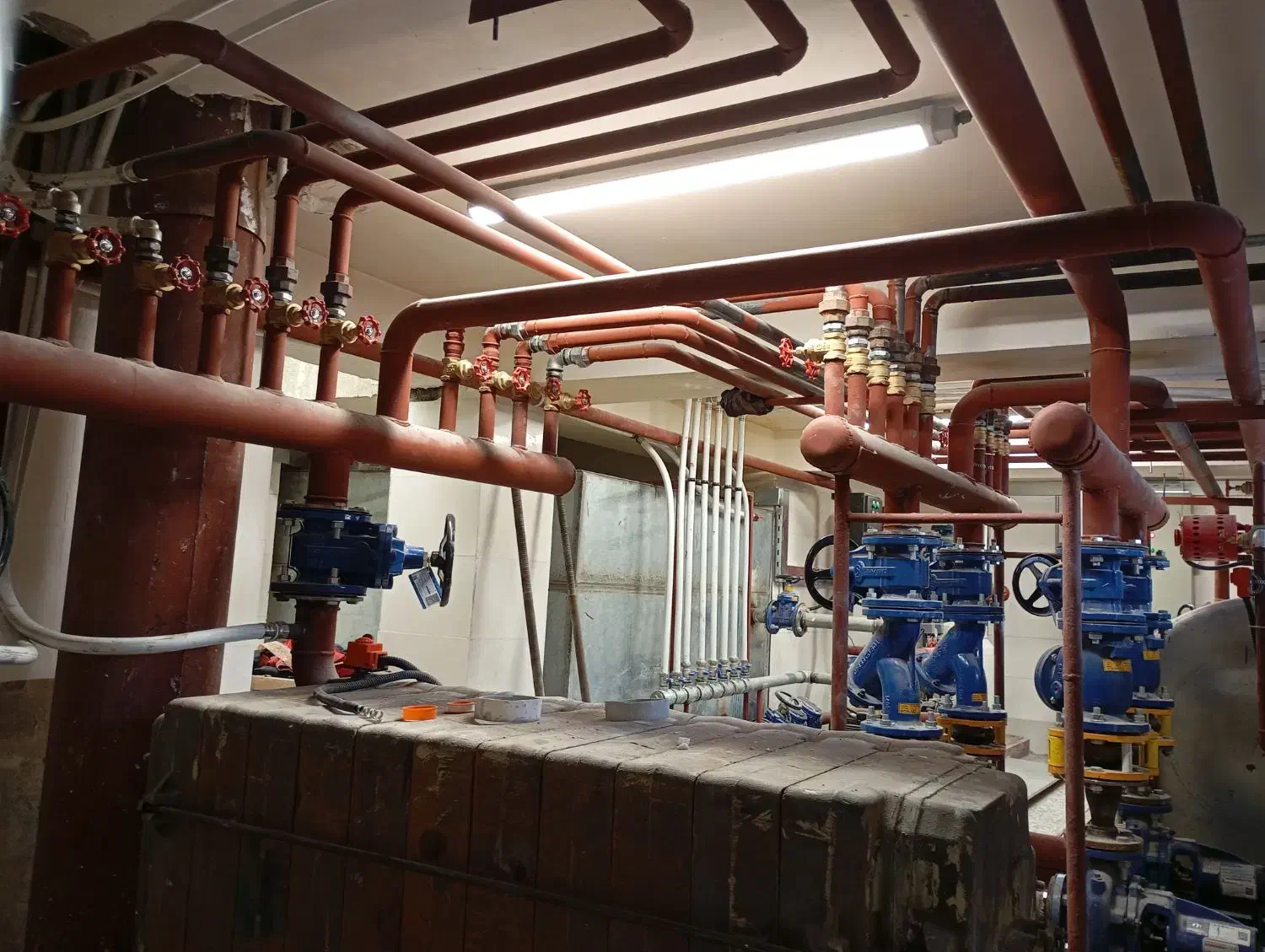 خدمات تاسیسات ۰تا ۱۰۰ لوله کشی|خدمات پیشه و مهارت|ارومیه, |دیوار