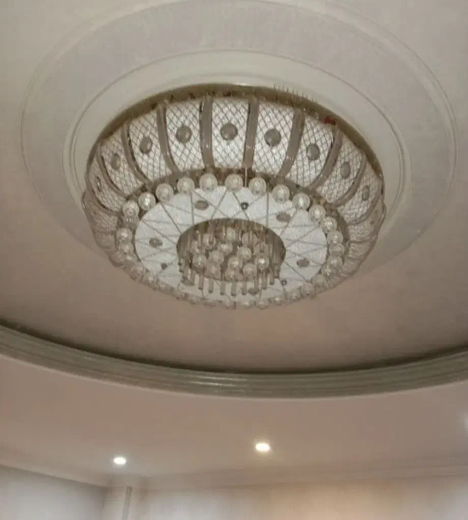 لوستر کریستال کنترلی فروش یا معاوضه|لوستر و چراغ آویز|پردیس, فاز ۲|دیوار