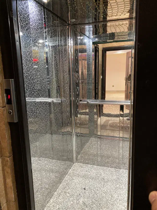 ۱۱۵ متر ۳ خواب فول امکانات رهن کامل دسترسی عالی