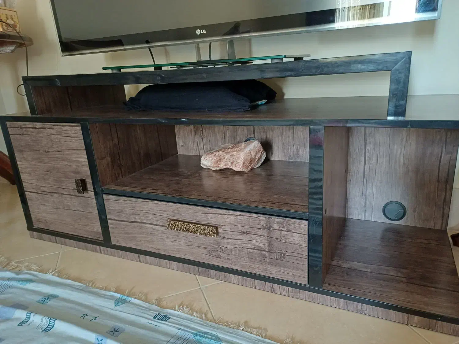 میز تلویزیون|میز تلویزیون|قزوین, |دیوار