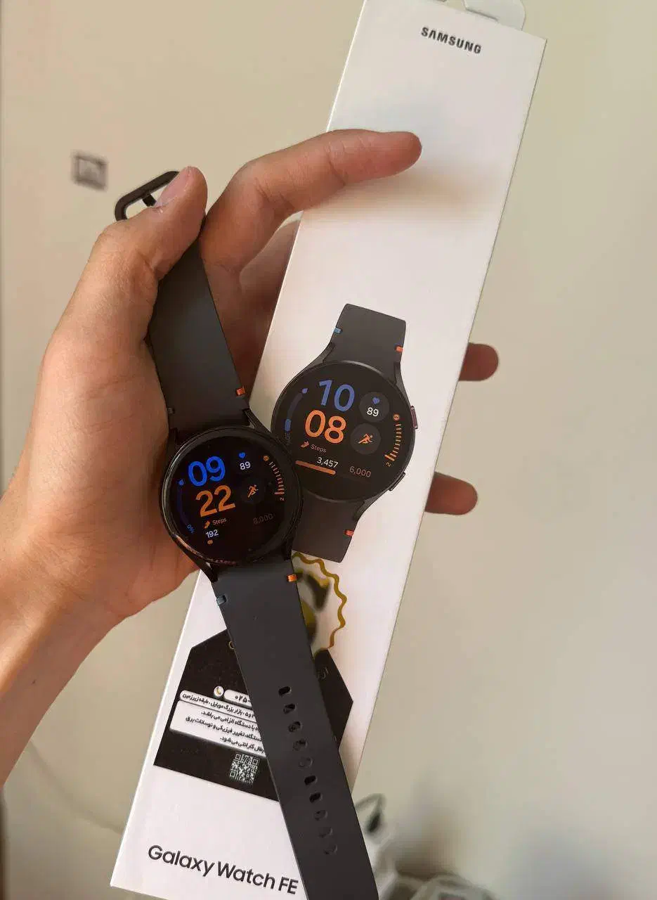 Samsung Galaxy Watch FE نو و سالم با کمی خوردگی|ساعت|تهران, حسن‌آباد|دیوار