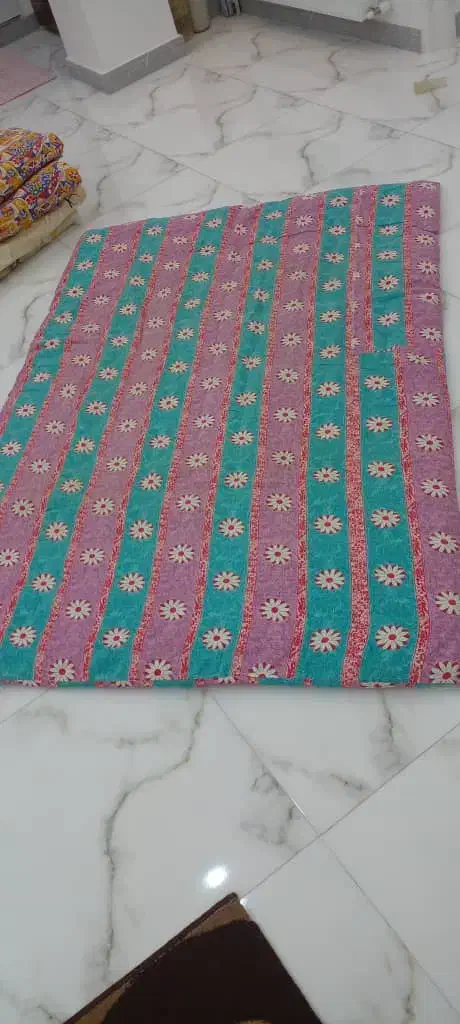 لحاف و تشک|رختخواب، بالش، پتو|رشت, معلولین|دیوار