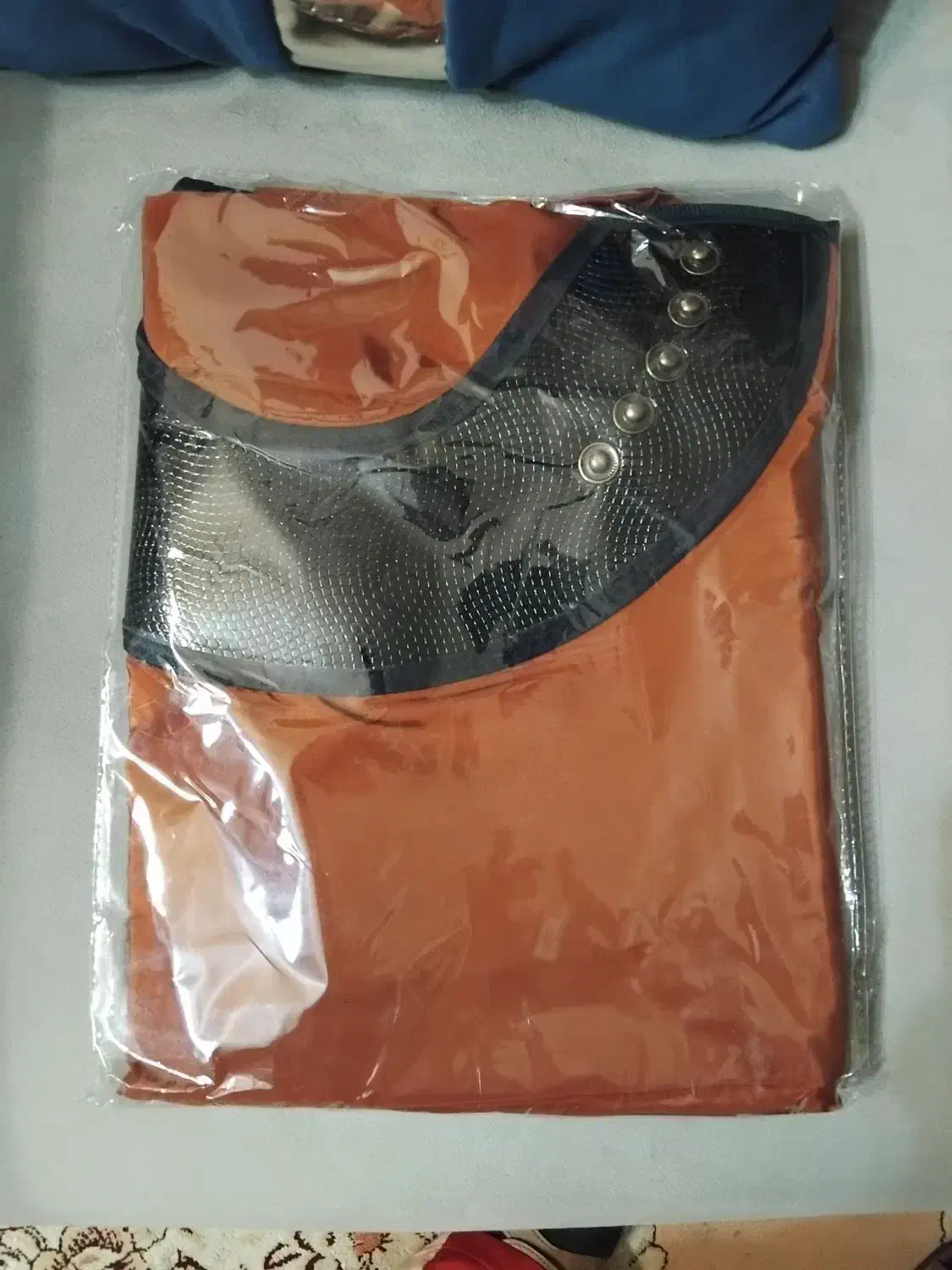 پیش بندآرایشگری|آرایشگاه و سالن‌های زیبایی|همدان, |دیوار