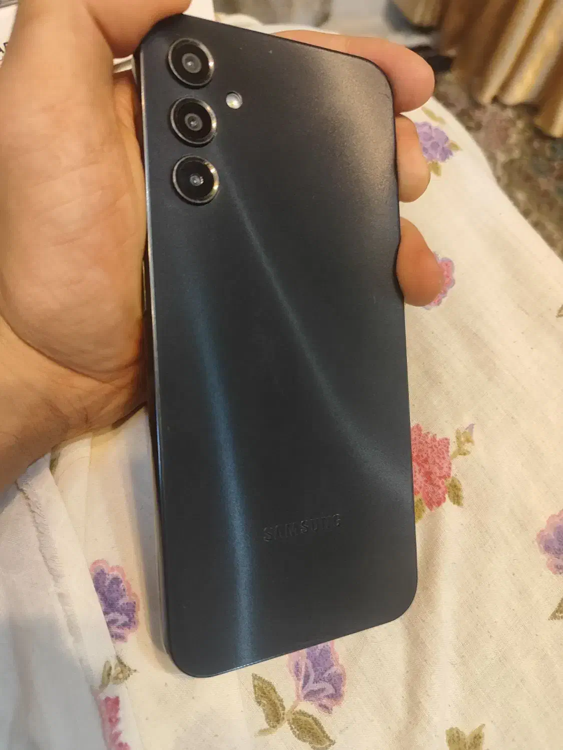 a14  تمیز . با کارتن 64 گیگ|موبایل|یزد, |دیوار