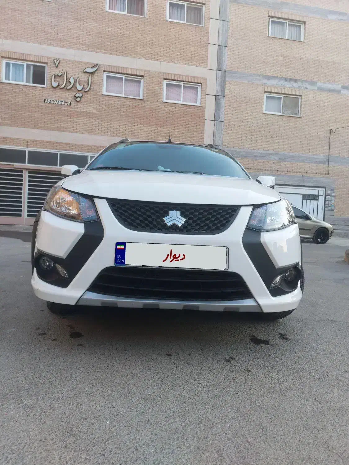 کوییک ۱۴۰۳|خودرو سواری و وانت|اصفهان, آبشار|دیوار