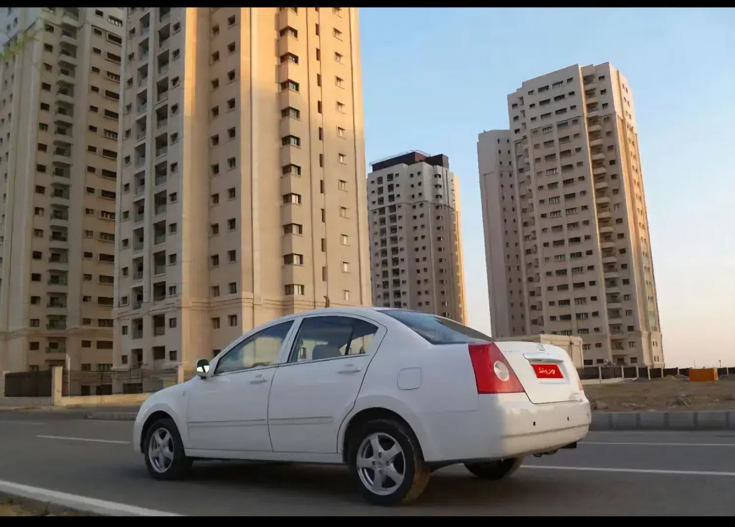 ام وی ام 530|خودرو سواری و وانت|همدان, |دیوار