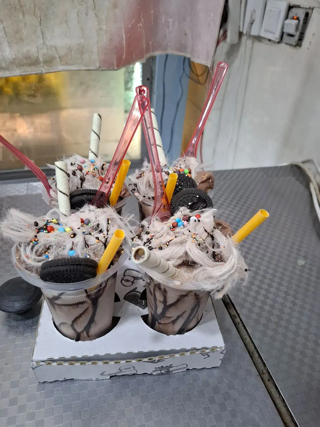 نیرو شیفت صبح جهت کار در آبمیوه بستنی|استخدام خدمات فروشگاه و رستوران|گناباد, |دیوار