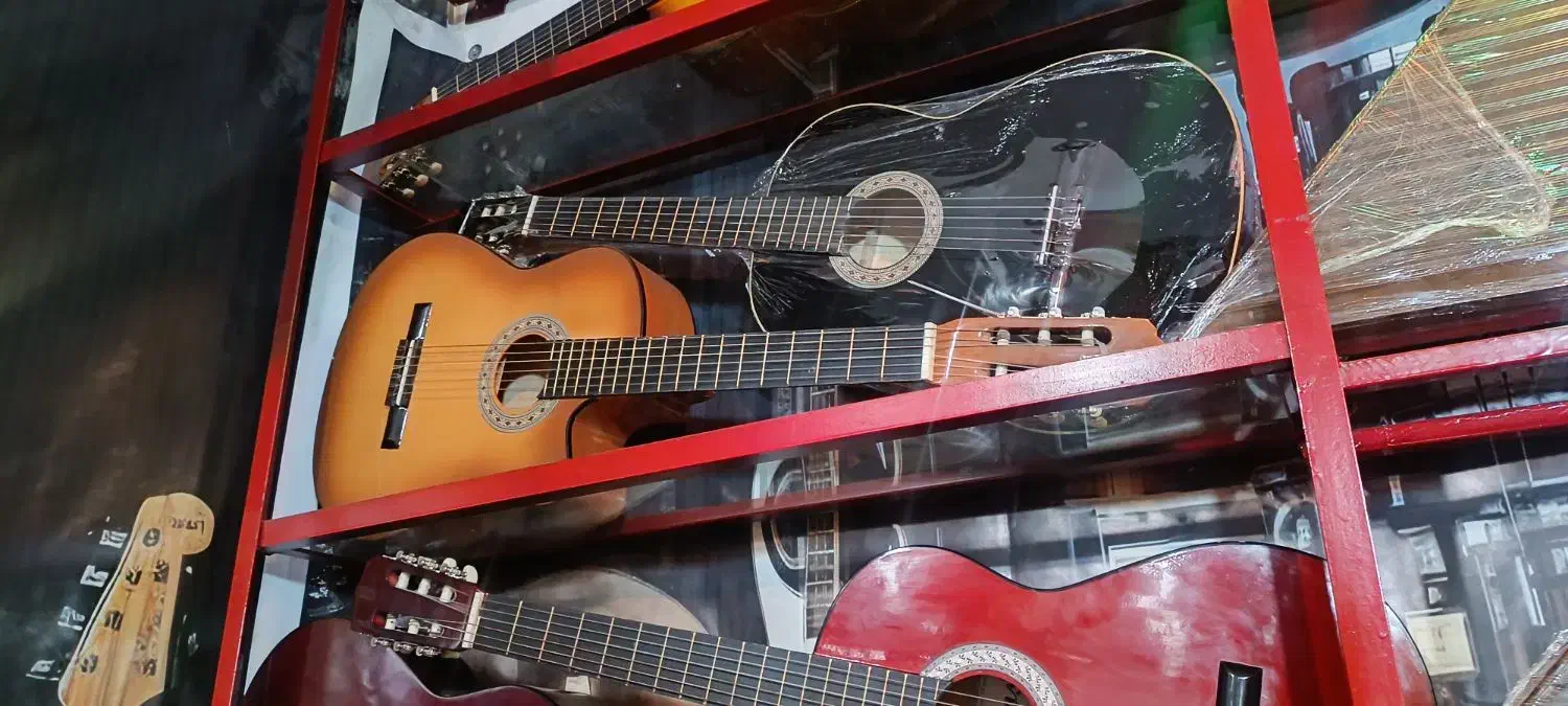 گیتار کلاسیک سایمون|گیتار، بیس، امپلیفایر|ورامین, ورامین|دیوار