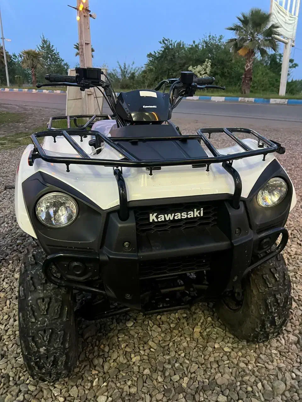 موتور چهارچرخ کاوازکی۳۰۰|موتورسیکلت|رشت, حومه رشت|دیوار