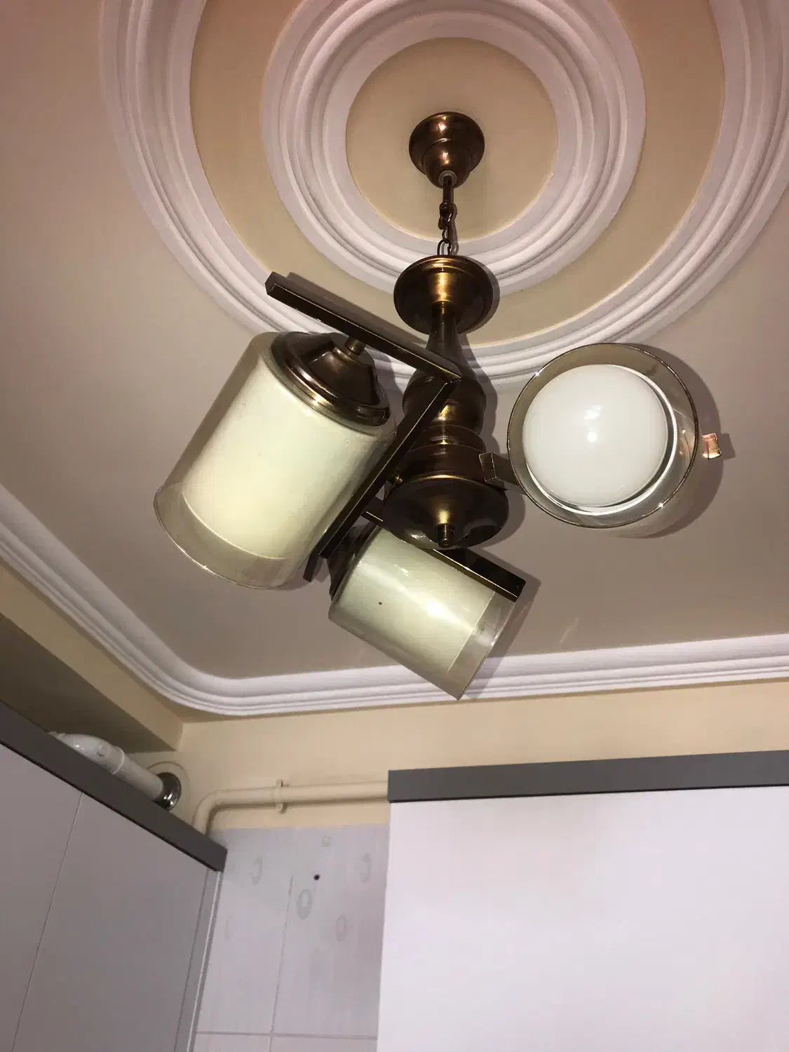 لوستر سه شاخه|لوستر و چراغ آویز|ارومیه, |دیوار