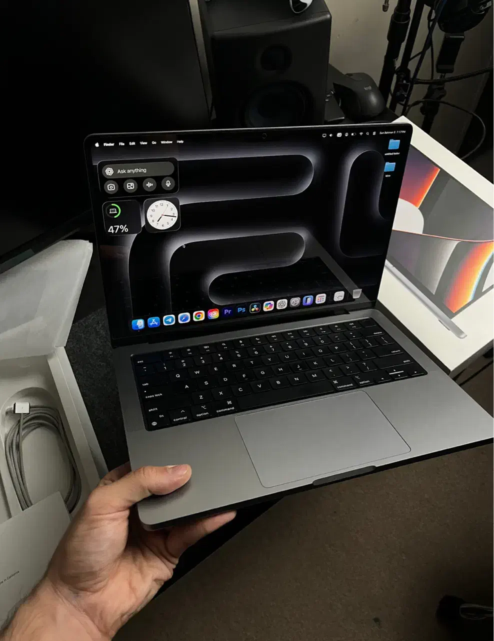 MacBook Pro M1Pro بسیار تمیز باتری سالم|رایانه همراه|تهران, هلال احمر|دیوار